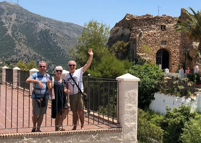Villa Breeze, Luxury B&B