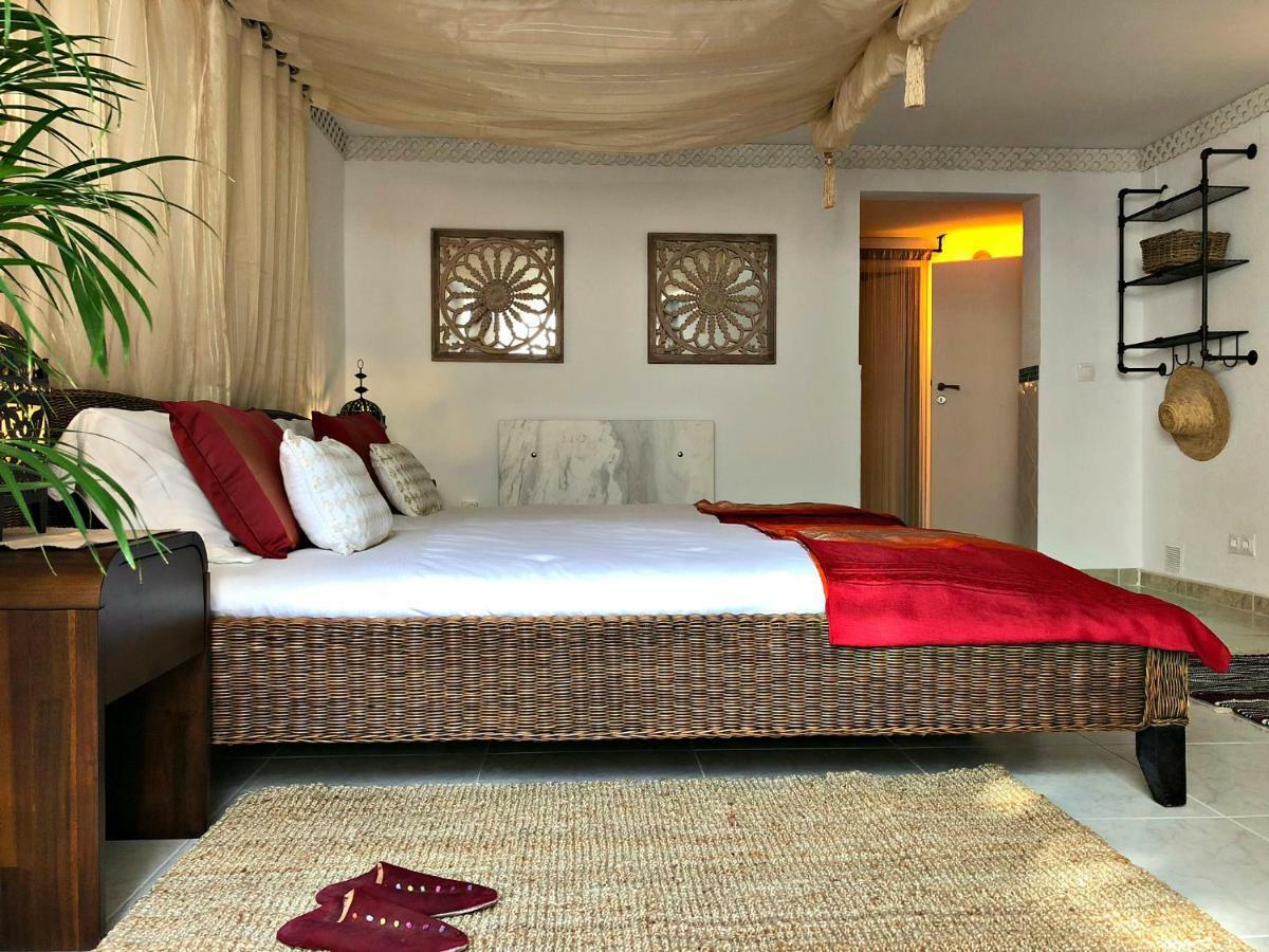 Bed & Breakfast Breeze Boutique Guest Rooms, Marbella Sitio de Calahonda