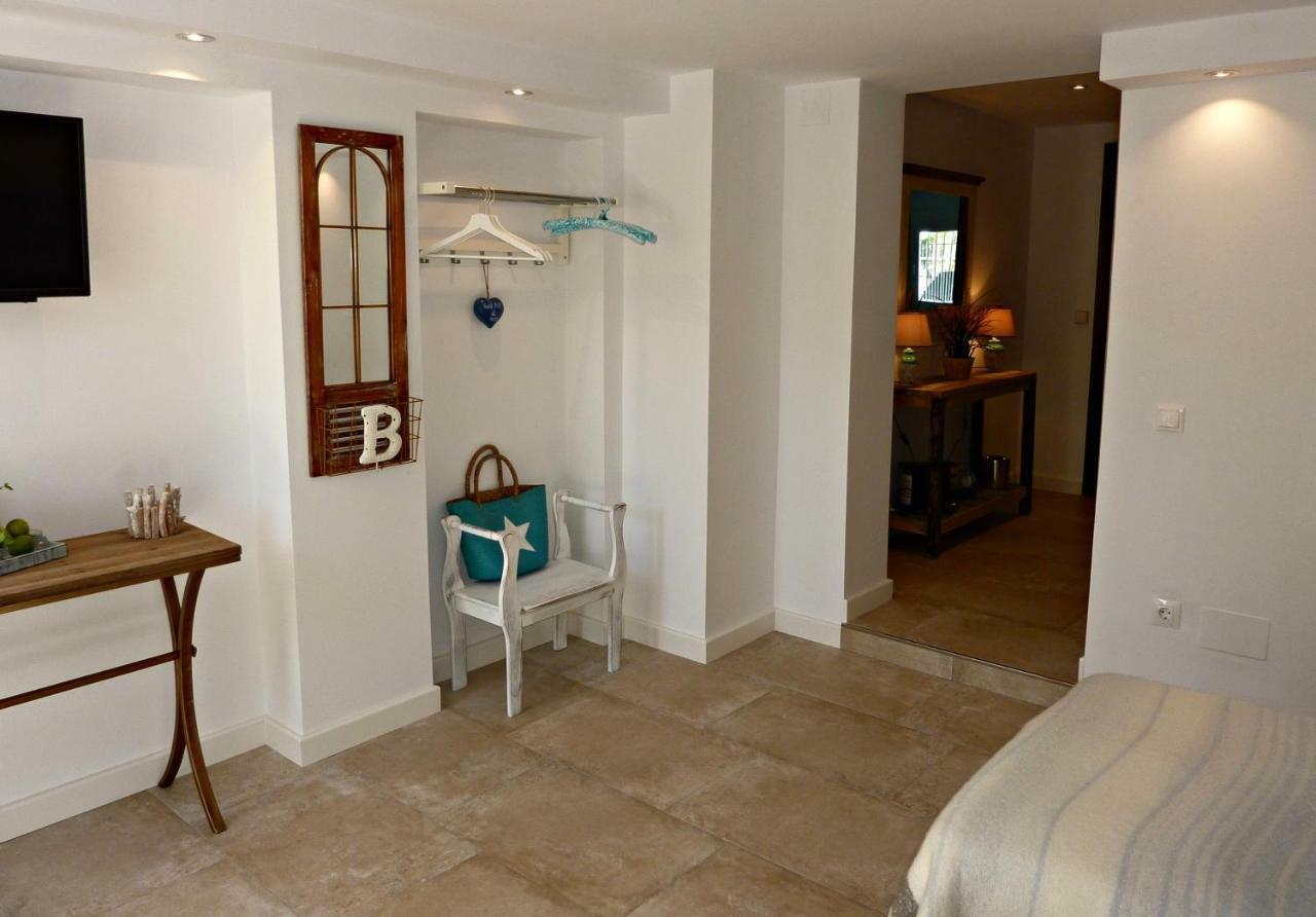Bed & Breakfast Breeze Boutique Guest Rooms, 4*