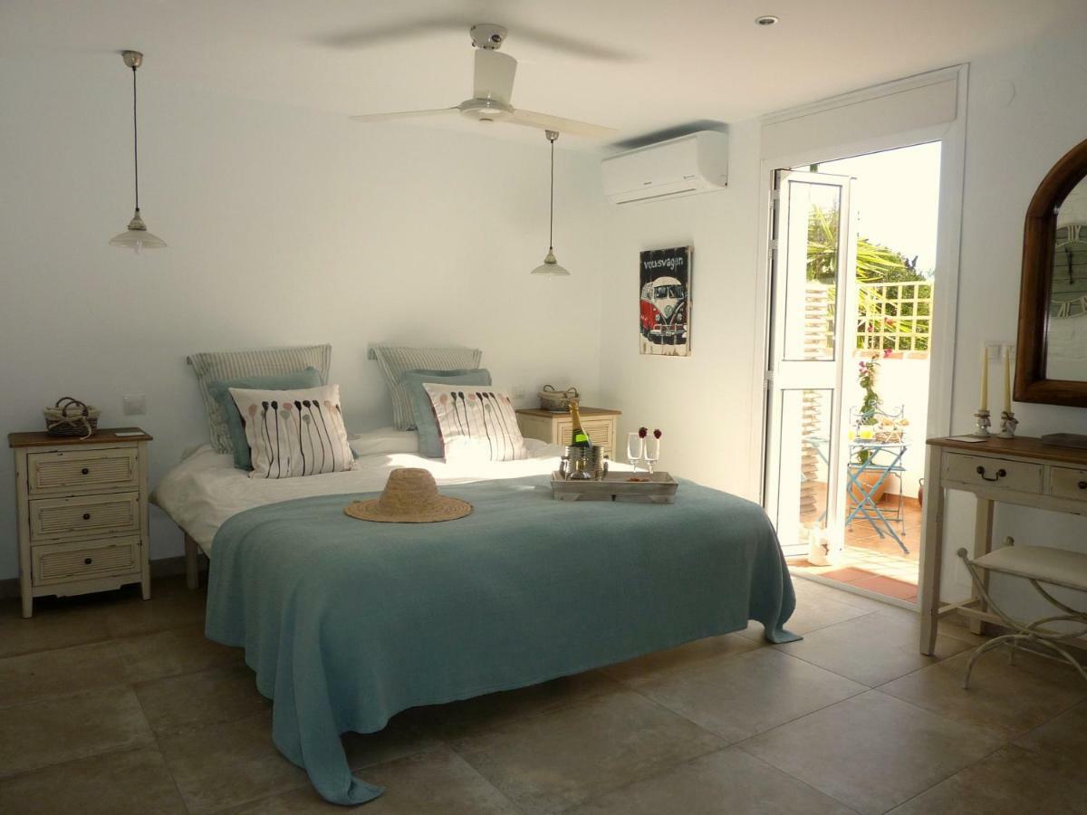 Bed & Breakfast Breeze Boutique Guest Rooms,