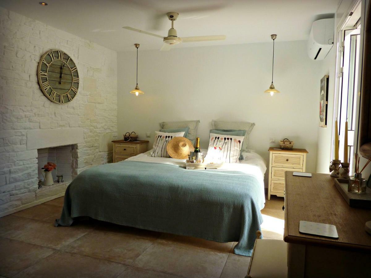 Breeze Boutique Guest Rooms, Bed & Breakfast 4*