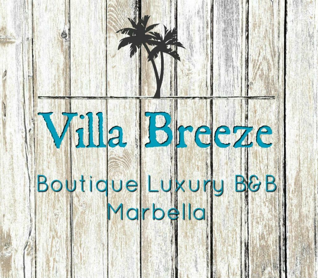 Bed & Breakfast Breeze Boutique Guest Rooms,